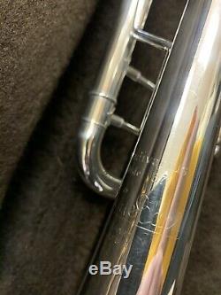 Bach Stradivarius 37 ML Trumpet Professional Horn With Gold Accents. Excellent