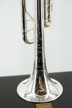 Bach Stradivarius AB190S Artisan Series Bb Trumpet Silver Display Model