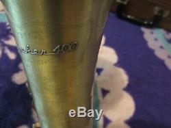 Buescher 400 Top Hat & Cane alto saxophone silver raised logo and bell ring