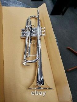 Demo Pro. Yamaha Xeno Bb Trumpet silver plated reverse leadpipe YTR8335RSII