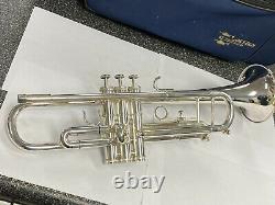 Getzen ETERNA 700 Bb Trumpet (SEMI-Professional) w. Original Case & BACH 7C M. P