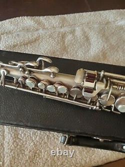 KING H. N. White Co Soprano Saxophone Nr 106xxx in Silver In great playing cond