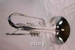 King Model 1121SP'Ultimate' Professional Marching Mellophone MINT CONDITION