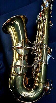 MINT Conn 26M CONNqueror deluxe & improved 6M VIII Naked Lady pro alto saxophone