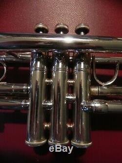 Near Perfect Bach Stradivarius 304 Eb (E flat) Professional Trumpet Silver Plate