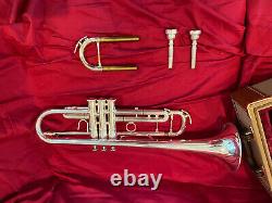 XO 1602 Professional Bb Trumpet withReverse Leadpipe Silver plated Rose Brass Bell