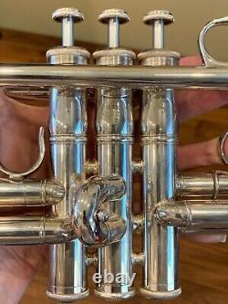 YAMAHA YTR6335HS Professional Trumpet Silver Japan w Yamaha Case Mouthpiece PLUS