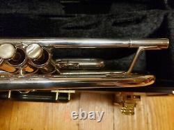 Yamaha Custom YTR-8335HS Heavy Weight Trumpet, Xeno Double Case-Excellent