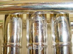 Yamaha Silver YTR-8335LAS Custom Series Bb Trumpet INCLUDES CASE & MOUTHPIECE