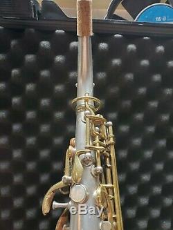 1922 C. G. Conn Nouveau Wonder I Bb Courbe Argent & Or Virtuoso Deluxe Soprano Sax