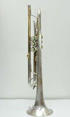 Bach Stradivarius Professional Bb Trompette 43 Corporation Bell