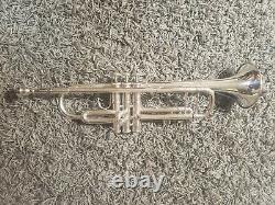 Bach Stradivarius Trumpet 37 Silver Professional Sn 572434 Utilisé