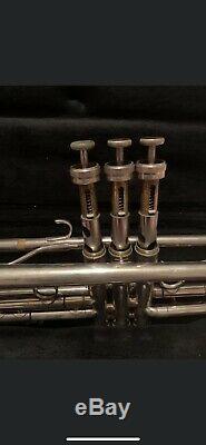 C. G. Conn Connstellation 52b Professional Trompette