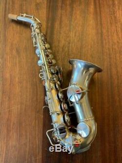 King Courbe Soprano Saxophone Nr 123986 En Argent Repadded Perfect Ships Gratuit