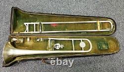 Vintage H. N. White King Silver Trombone Avec Boîtier. Un Vol